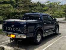 https://riyasewana.com/uploads/toyota-hilux-1690740663.jpg