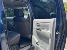 https://riyasewana.com/uploads/toyota-hilux-1690938862.jpg