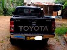 https://riyasewana.com/uploads/toyota-hilux-171726584242.jpg