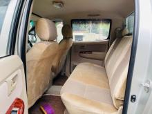 https://riyasewana.com/uploads/toyota-hilux-1720552317376.jpg