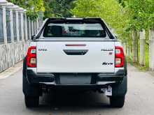 https://riyasewana.com/uploads/toyota-hilux-18154210893.jpg
