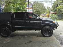 https://riyasewana.com/uploads/toyota-hilux-1828224523.jpg