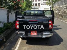 Toyota Hilux 2025 Pickup