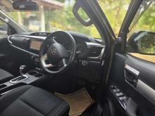 https://riyasewana.com/uploads/toyota-hilux-191721446624.jpg