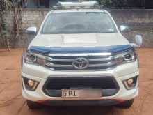 Toyota Hilux Revo 2 8 G Revolution 2017 Pickup