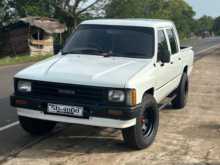 Toyota Hilux 1987 Pickup