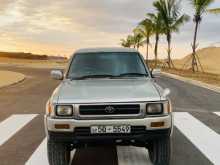 https://riyasewana.com/uploads/toyota-hilux-1987-2415425212512.jpg
