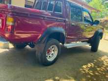 https://riyasewana.com/uploads/toyota-hilux-1990-2615254712733.jpg