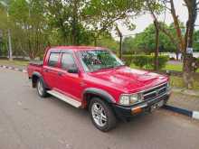 https://riyasewana.com/uploads/toyota-hilux-1990-716582012853.jpg