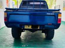 https://riyasewana.com/uploads/toyota-hilux-1992-220243212243.jpg