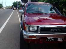 https://riyasewana.com/uploads/toyota-hilux-1993-2911312413002.jpg
