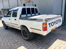 Toyota Hilux 1990 Pickup