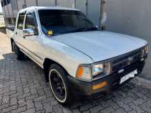 Toyota Hilux LN 85 1990 Pickup