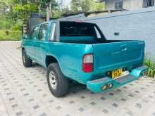 https://riyasewana.com/uploads/toyota-hilux-1998-2614005412183.jpg