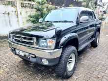 Toyota Hilux LN165 2002 Pickup