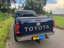 https://riyasewana.com/uploads/toyota-hilux-2006-1511083412572.jpg
