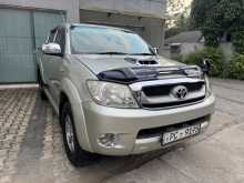 https://riyasewana.com/uploads/toyota-hilux-2006-269185912852.jpg