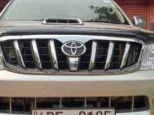 https://riyasewana.com/uploads/toyota-hilux-2006-2820395412132.jpg