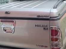 https://riyasewana.com/uploads/toyota-hilux-2006-2820395412403.jpg