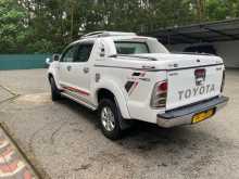 https://riyasewana.com/uploads/toyota-hilux-2007-2010511012843.jpg