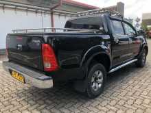 https://riyasewana.com/uploads/toyota-hilux-2007-2422543412934.jpg