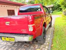 https://riyasewana.com/uploads/toyota-hilux-2007-249132612474.jpg