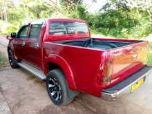 https://riyasewana.com/uploads/toyota-hilux-2007-2914312312752.jpg