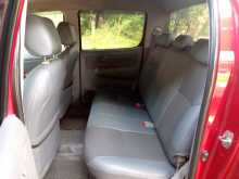 https://riyasewana.com/uploads/toyota-hilux-2007-2914312313004.jpg