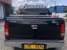 https://riyasewana.com/uploads/toyota-hilux-2007-510130912213.jpg