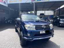 https://riyasewana.com/uploads/toyota-hilux-2007-613235812362.jpg