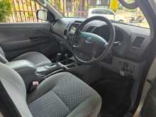 https://riyasewana.com/uploads/toyota-hilux-2008-130132212924.jpg