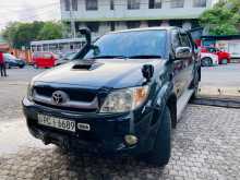 https://riyasewana.com/uploads/toyota-hilux-2008-1317464712922.jpg