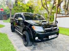 https://riyasewana.com/uploads/toyota-hilux-2008-1714035812632.jpg