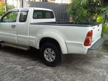 https://riyasewana.com/uploads/toyota-hilux-2010-116352512633.jpg