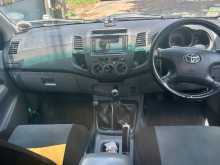 https://riyasewana.com/uploads/toyota-hilux-2010-13171738936.jpg