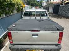 https://riyasewana.com/uploads/toyota-hilux-2010-18201351835.jpg