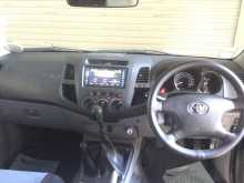 https://riyasewana.com/uploads/toyota-hilux-2010-186135712053.jpg