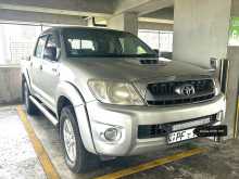 https://riyasewana.com/uploads/toyota-hilux-2010-186135712962.jpg