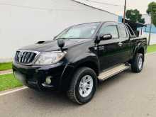 https://riyasewana.com/uploads/toyota-hilux-2010-311230212473.jpg