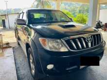 https://riyasewana.com/uploads/toyota-hilux-2013-120391212322.jpg