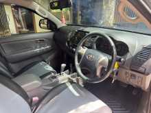 https://riyasewana.com/uploads/toyota-hilux-2014-2211443212213.jpg