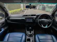 https://riyasewana.com/uploads/toyota-hilux-2016-2314182912252.jpg