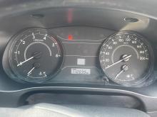 https://riyasewana.com/uploads/toyota-hilux-2016-2619300417195.jpg