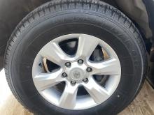 https://riyasewana.com/uploads/toyota-hilux-2016-2619300417236.jpg