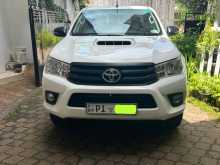 Toyota Hilux 2017 Pickup