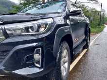 https://riyasewana.com/uploads/toyota-hilux-2017-308512812234.jpg