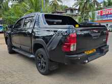 https://riyasewana.com/uploads/toyota-hilux-2018-113151512053.jpg