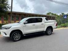 https://riyasewana.com/uploads/toyota-hilux-2018-2018-2215452512162.jpg