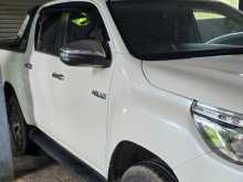 https://riyasewana.com/uploads/toyota-hilux-2018-227500912623.jpg