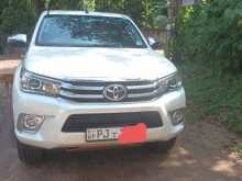 https://riyasewana.com/uploads/toyota-hilux-2018-96362412083.jpg